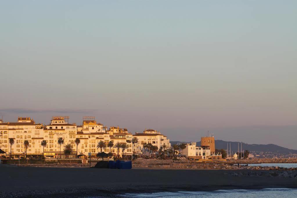 Banus Lodge Marbella Ngoại thất bức ảnh